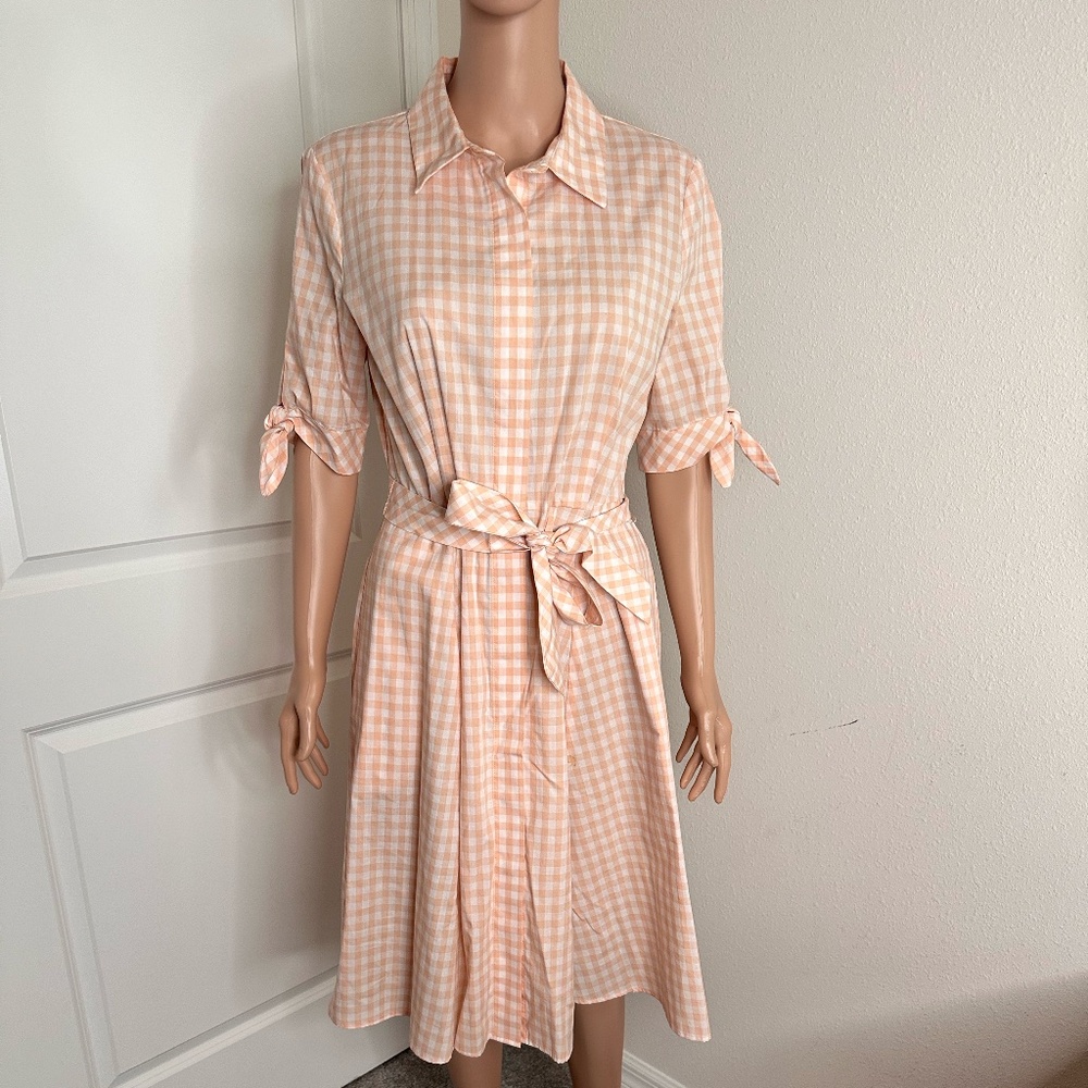 Calvin Klien Gingham Cotton shirt dress in size  8.